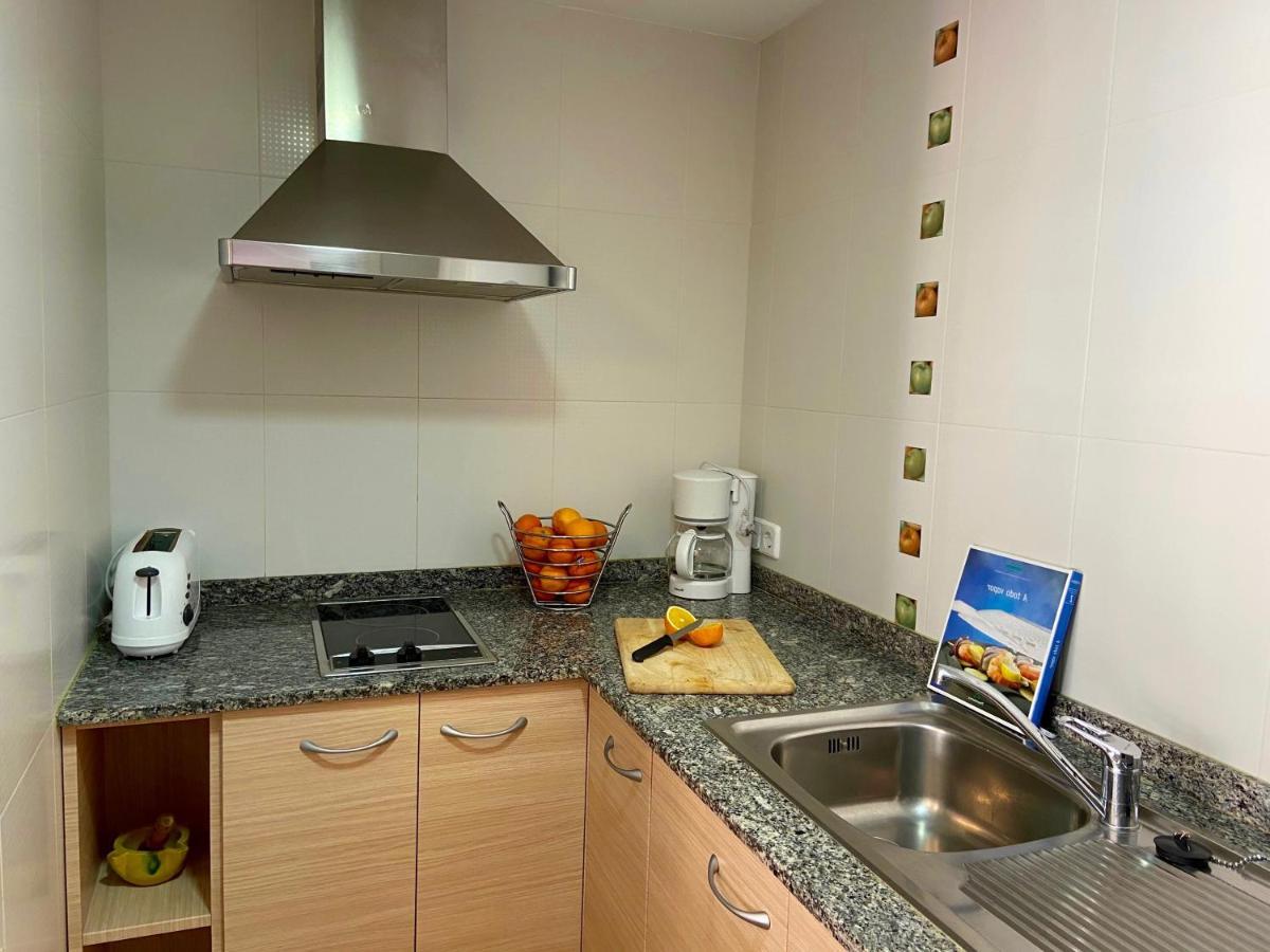 Apartamentos Aquarium. 150 Metros Playa. ロザス エクステリア 写真