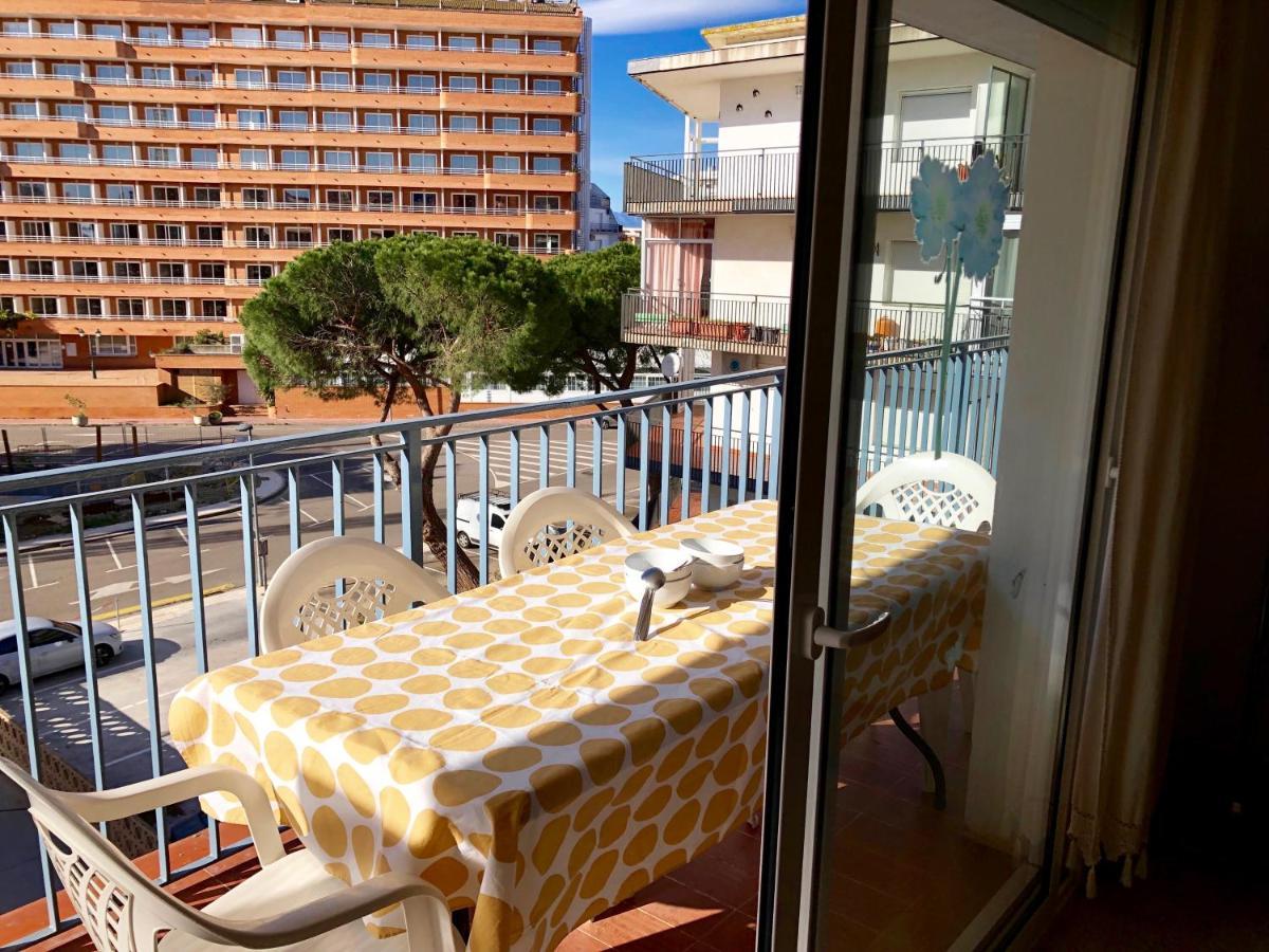 Apartamentos Aquarium. 150 Metros Playa. ロザス エクステリア 写真
